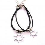 BRACELET PENDENTIF SOLEILS
